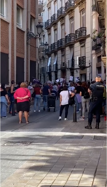 Manifestación Valencia residencia