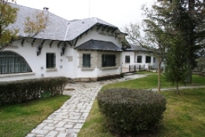 Residencia de la tercera Miralrío ( Buitrago)