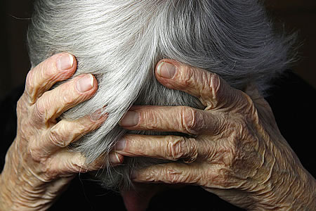 Abuso económico personas ancianas
