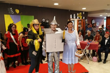 Carnaval en residencias Sanitas Mayores