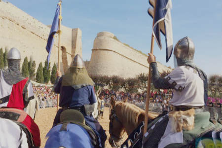 Ibiza medieval en personas mayores