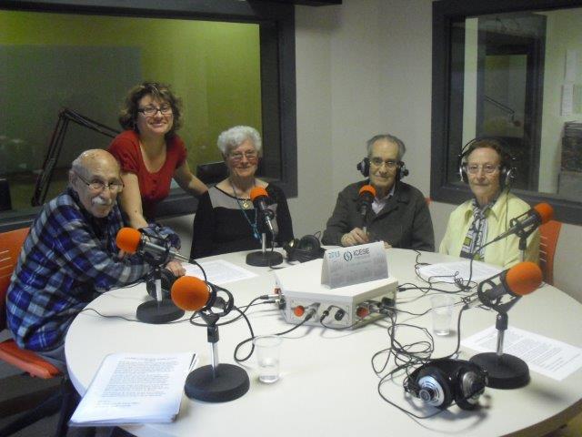 Programa de radio en residencia geriátrica