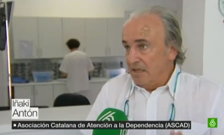 Iñaki Anton de ASCAD hablando de la Ley de Dependencia